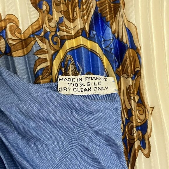 HERMES Carre 90 - Cream Blue Multi Scarf 306-072625 - Picture 4 of 4